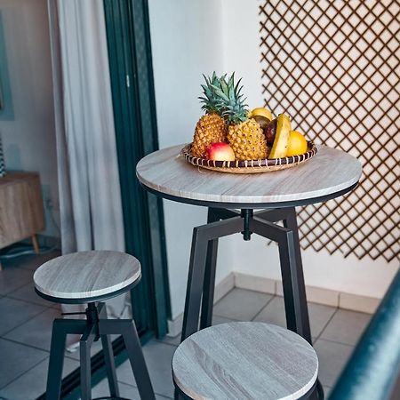 Апартаменты Caz Patio, T2 - 4 Etoiles, Front De Mer Сен-Пьер Экстерьер фото